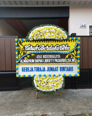 Papan Bunga Duka di Karangrejek
