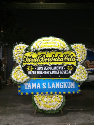 Papan Bunga Duka di Karangrejek